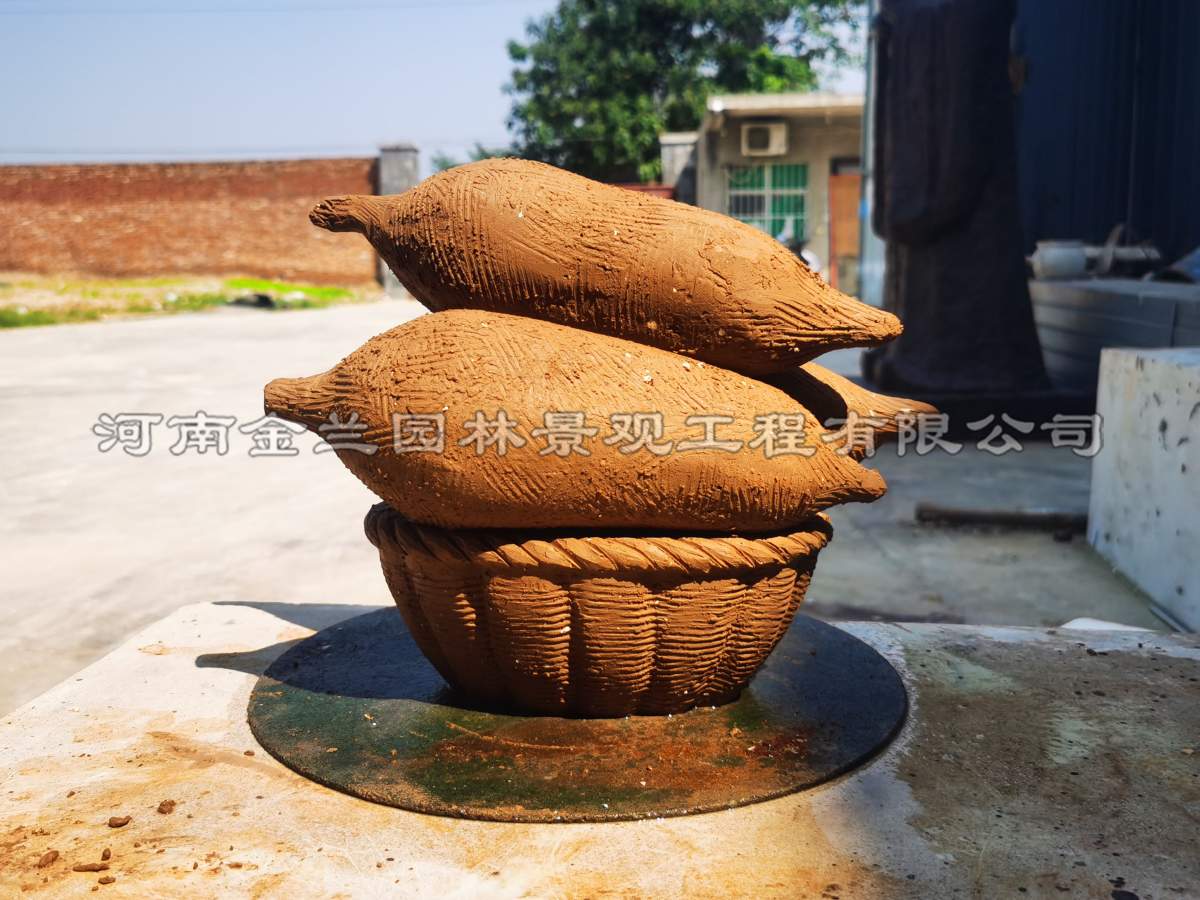 郑州红薯雕塑厂